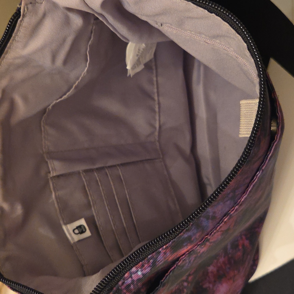Baggallini Sorrento RFID Hobo Bag in Orchid Tie-Dye - Picture 7 of 9